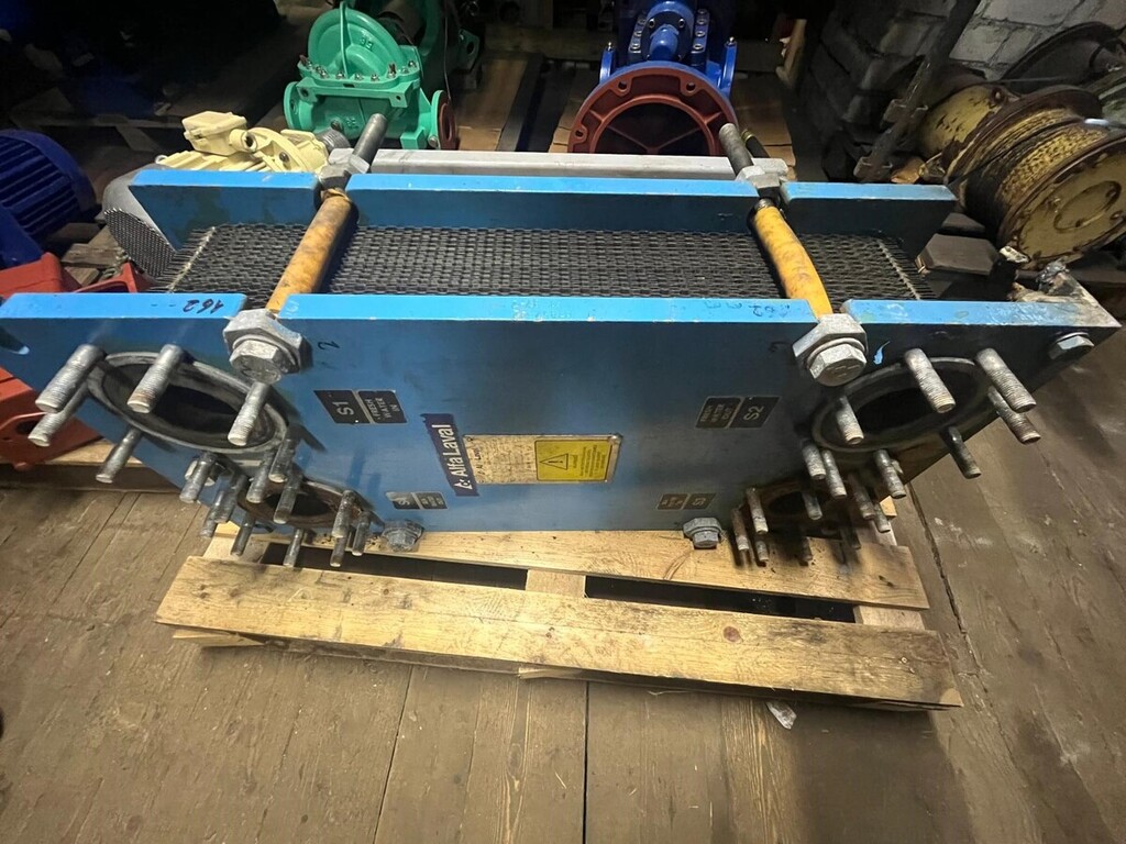 Plate cooler ALFA-LAVAL P22 type - BREEZANTS
